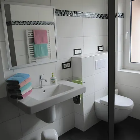 Lortz Apartman *